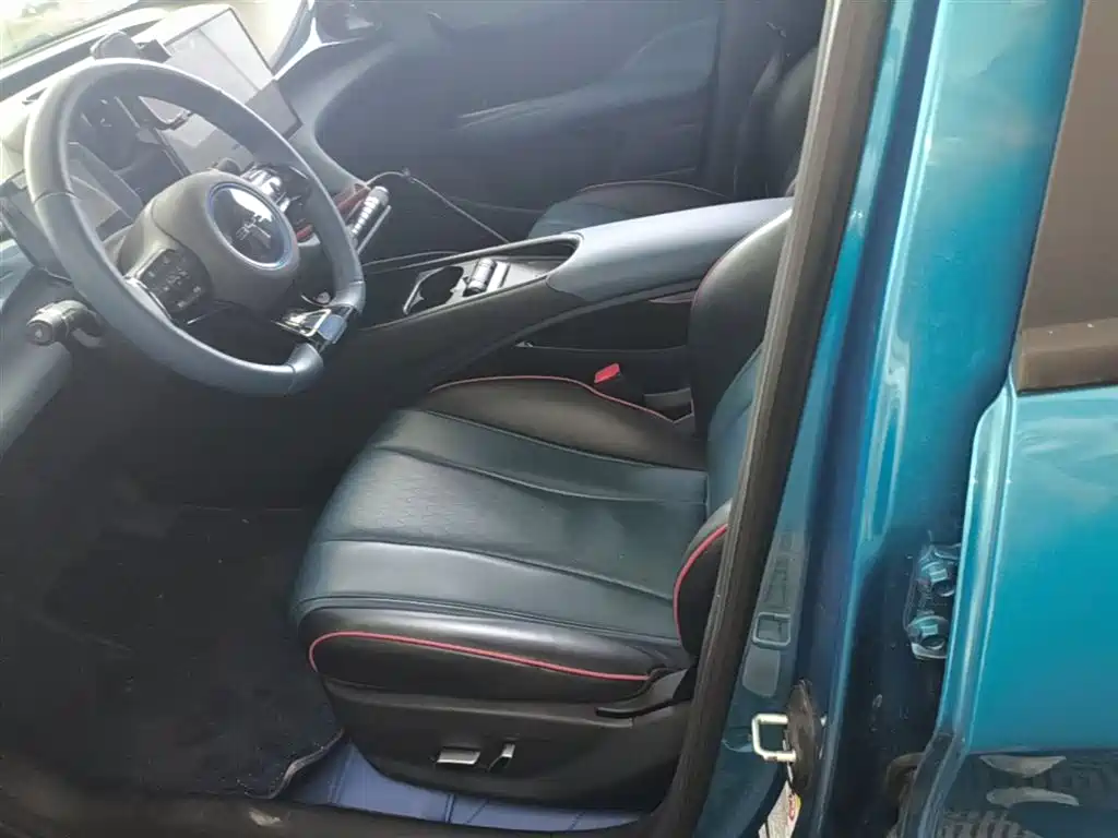BYD Dolphin 2022 — фото 15