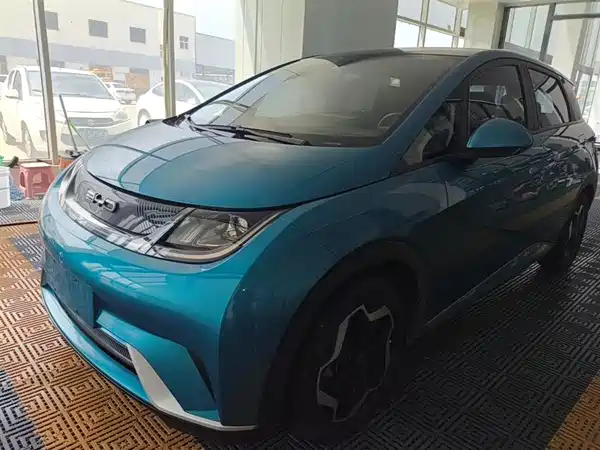 BYD Dolphin 2021
