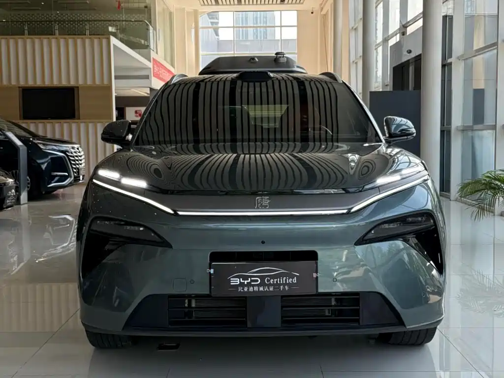BYD Tang L 2025