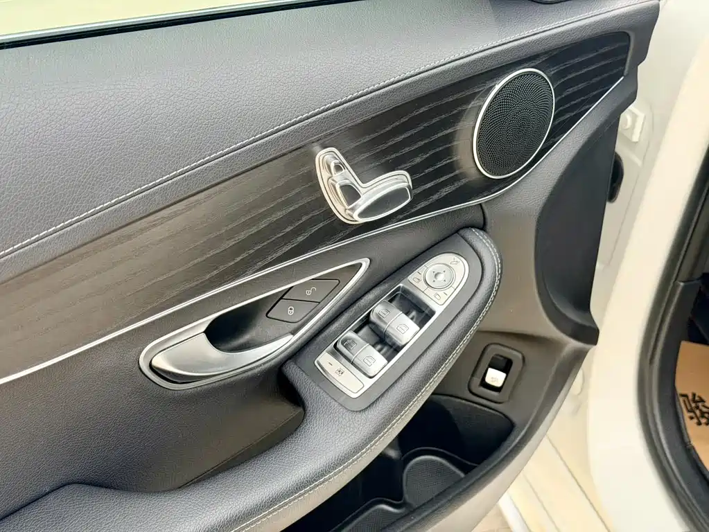 Mercedes-Benz C-Class 2021 — фото 22