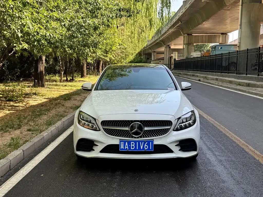 Mercedes-Benz C-Class 2021 — фото 2