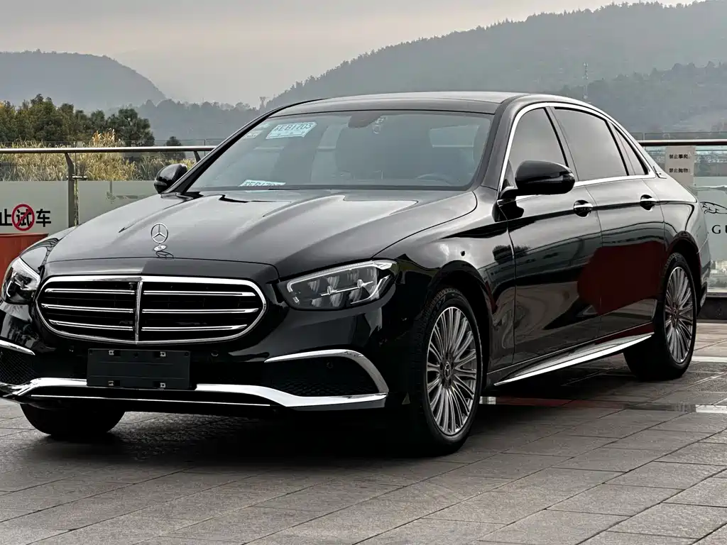 Mercedes-Benz E-Class 2021 — фото 1
