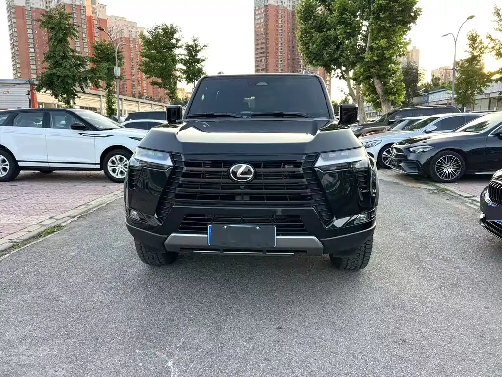 Lexus GX 2026