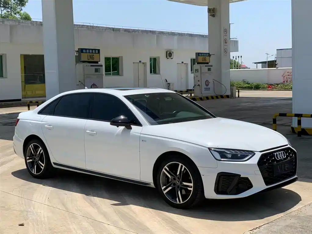 Audi A4L 2021