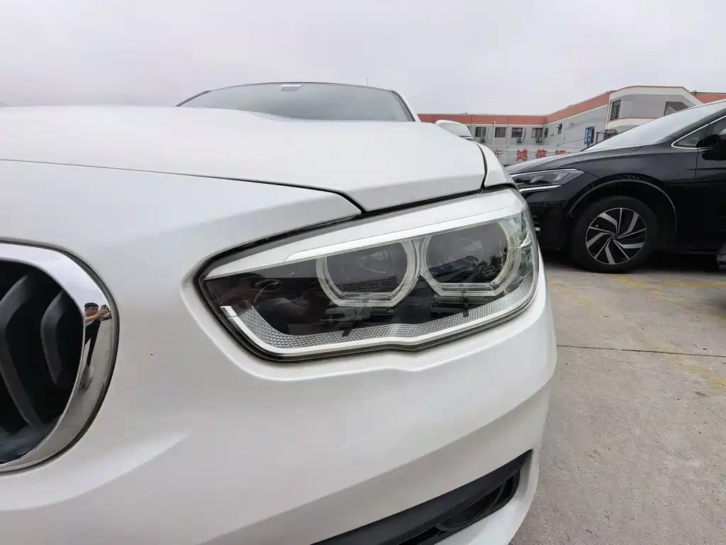 BMW 1 Series 2016 — фото 12