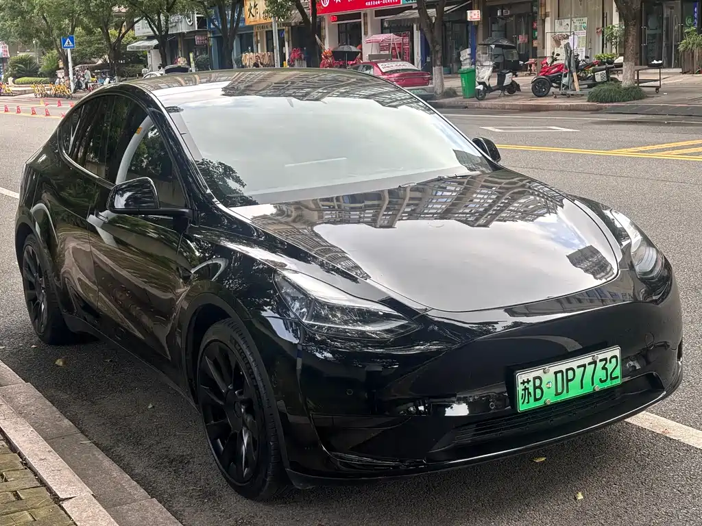 Tesla Model Y 2023 — фото 3