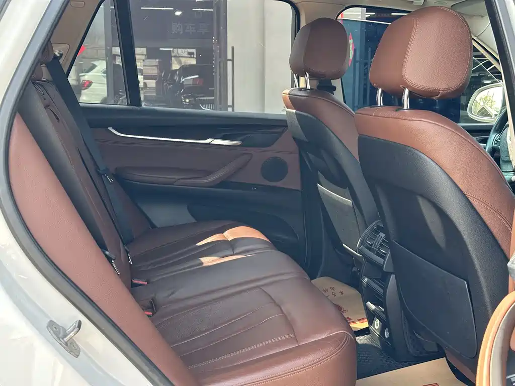 BMW X5 2015 — фото 26