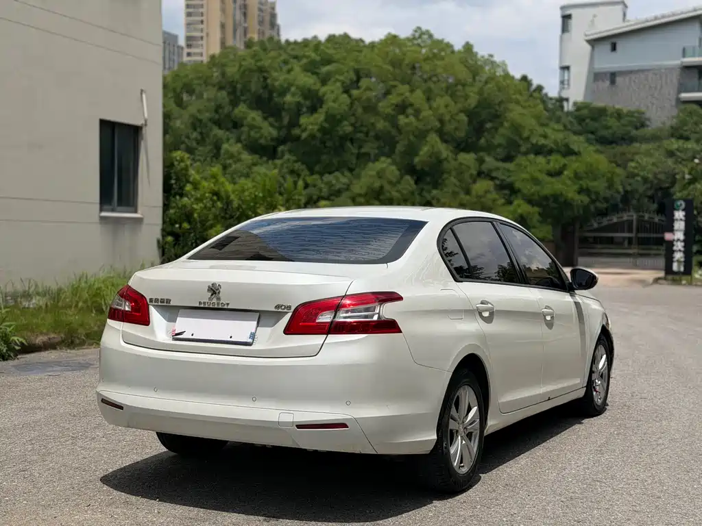 Peugeot 408 2014