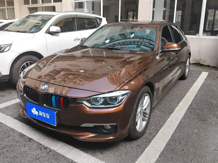 BMW 3 Series 2015 — фото 1