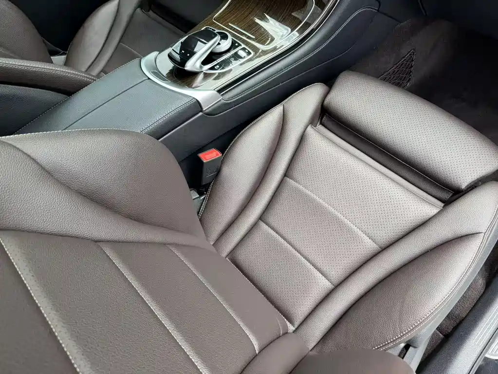 Mercedes-Benz GLC 2018 — фото 27