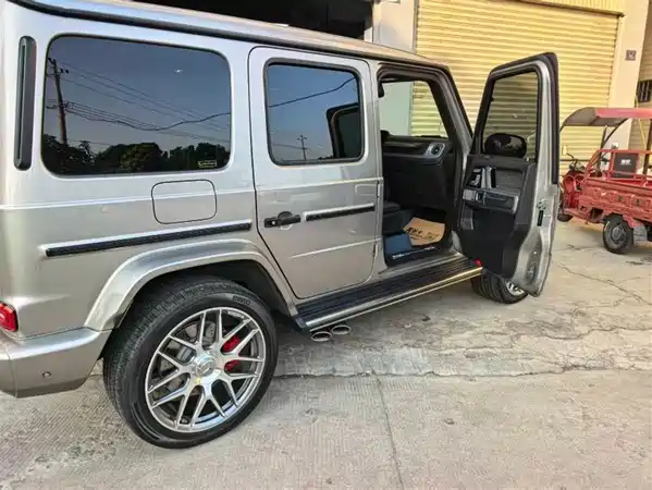 Mercedes-Benz G-Class 2024