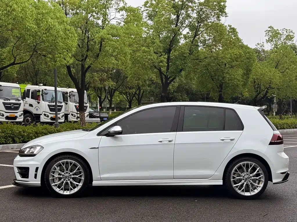 Volkswagen Golf 2017