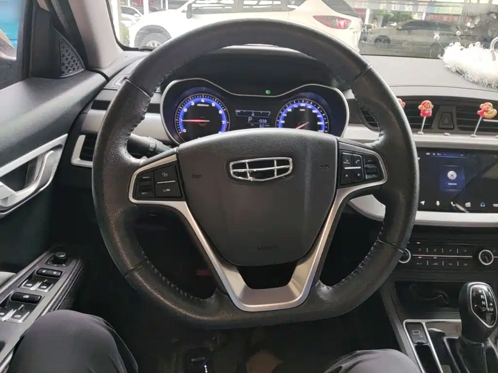 Geely Vision 2020 — фото 11