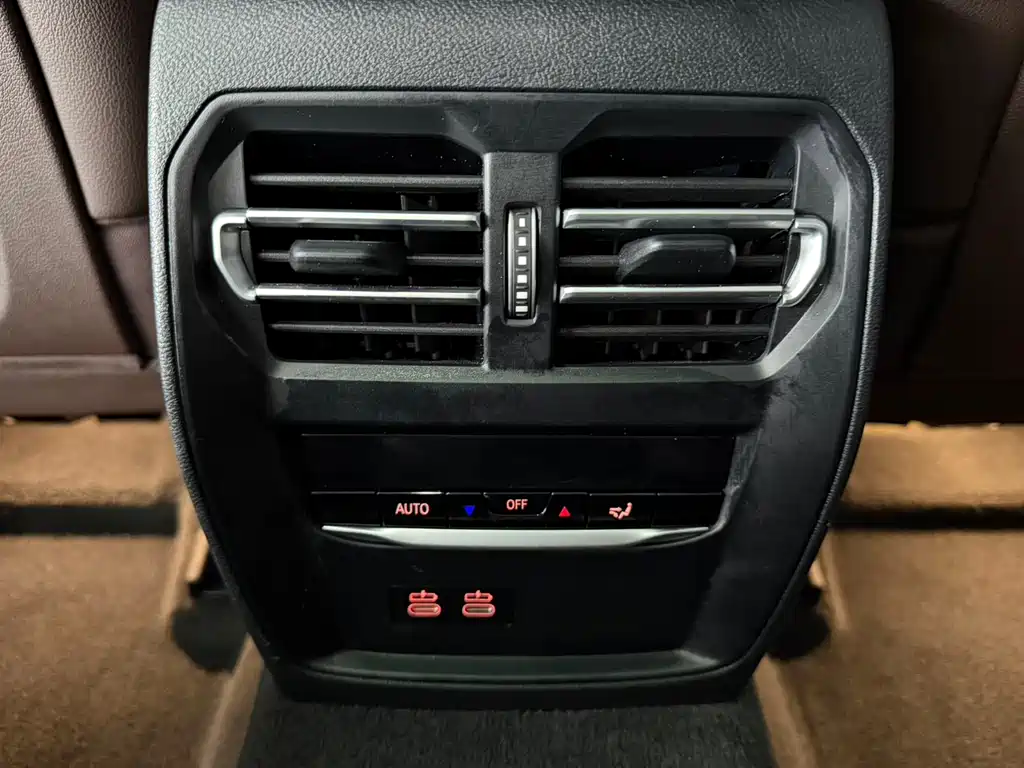 BMW 3 Series 2023