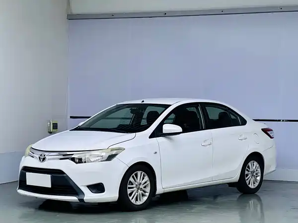 Toyota Vios 2015