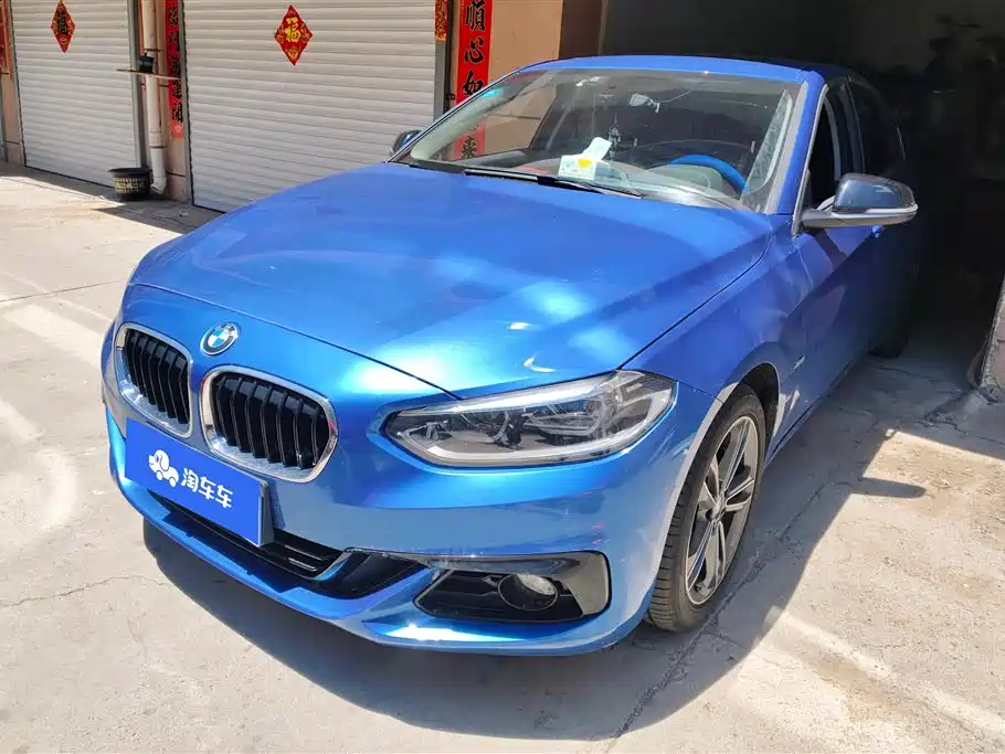 BMW 1 Series 2017 — фото 1