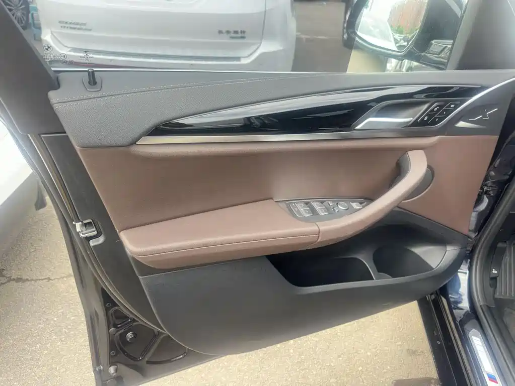 BMW X3 2022 — фото 10