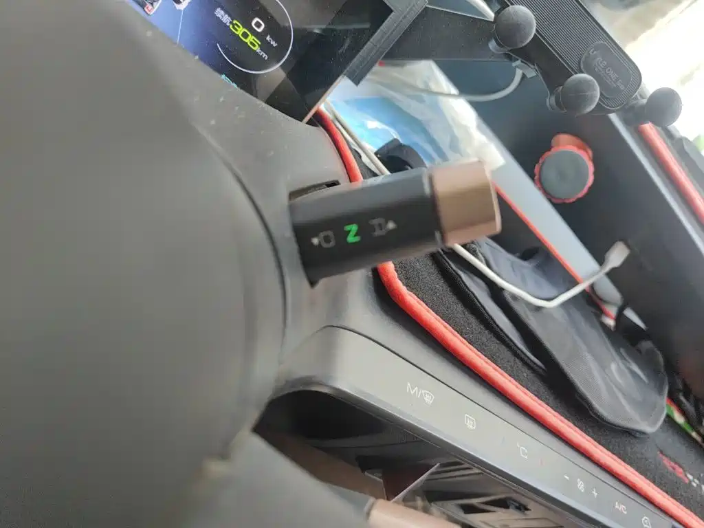 Baojun E200 2020 — фото 10