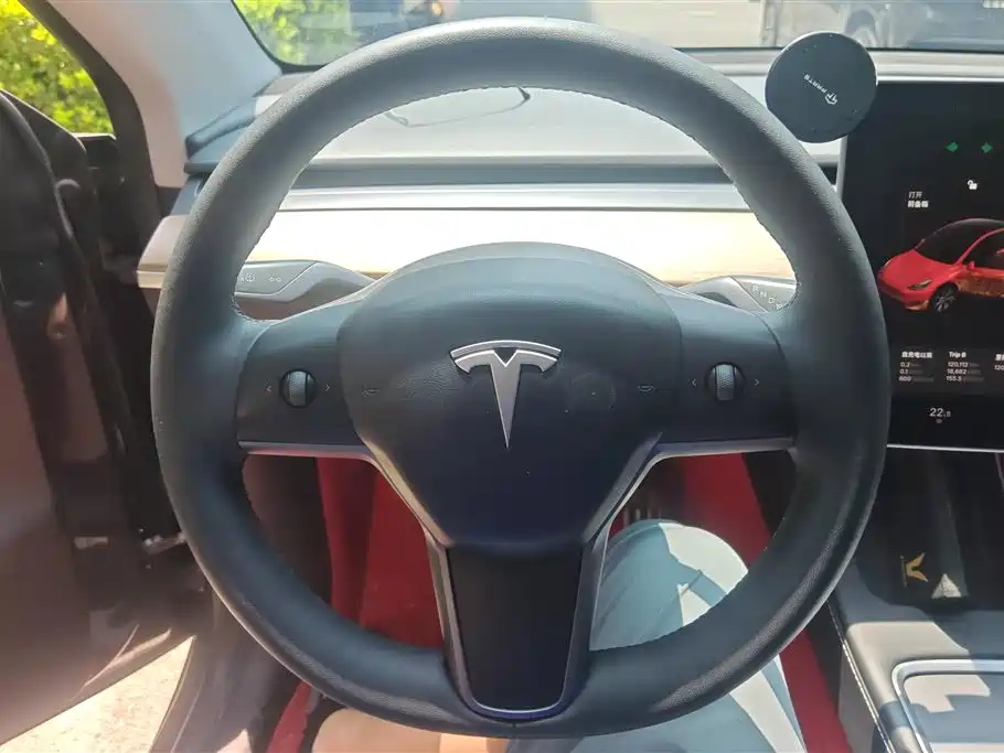 Tesla Model Y 2021 — фото 15