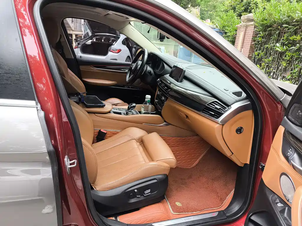 BMW X6 2015 — фото 10