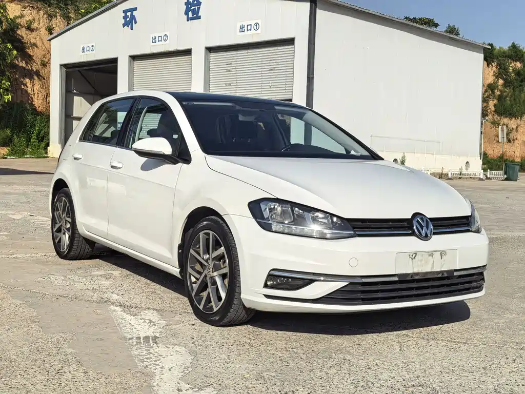 Volkswagen Golf 2020