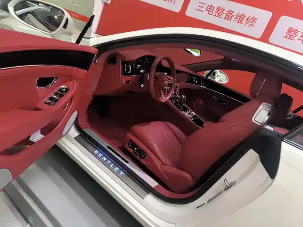 Bentley Continental 2022