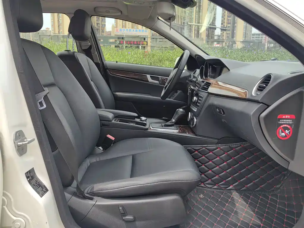 Mercedes-Benz C-Class 2013 — фото 11
