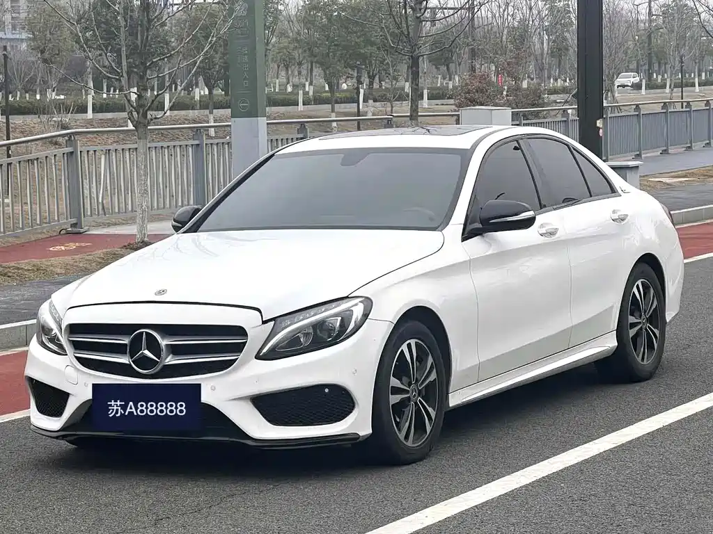 Mercedes-Benz C-Class 2018