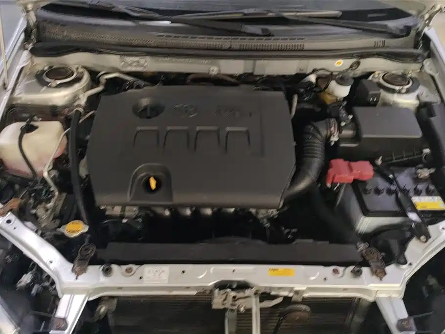 Toyota Corolla 2015 — фото 10