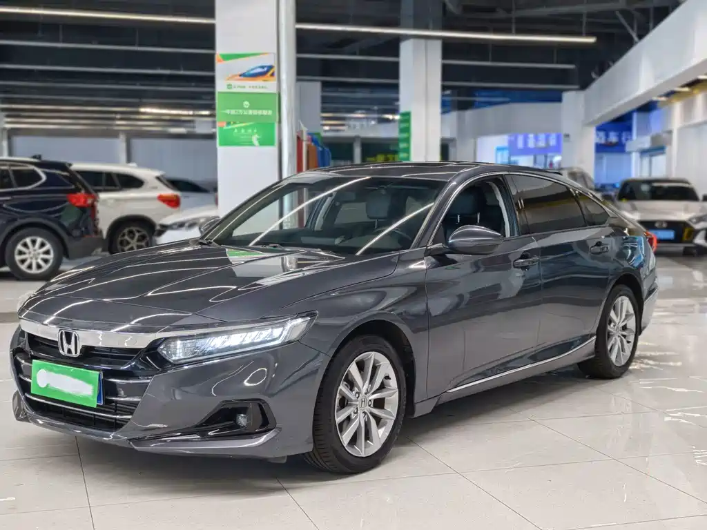 Honda Accord 2023 — фото 1