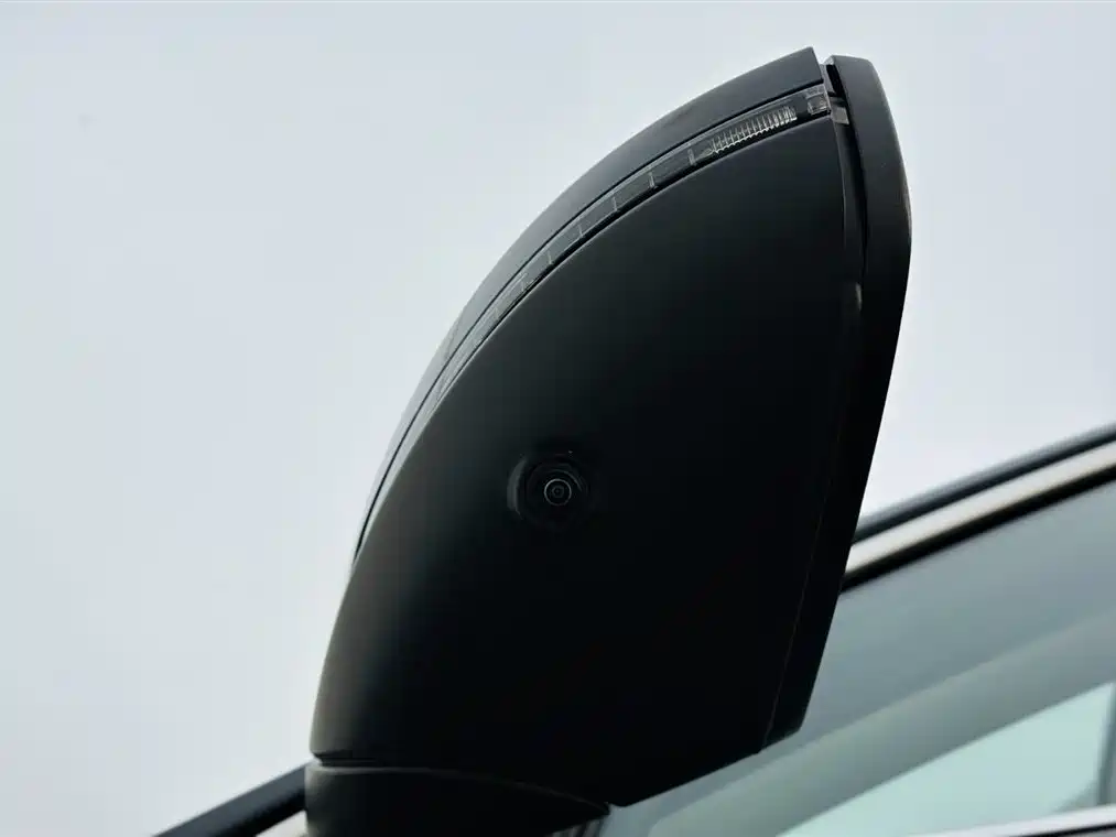 Volkswagen Passat 2023 — фото 22