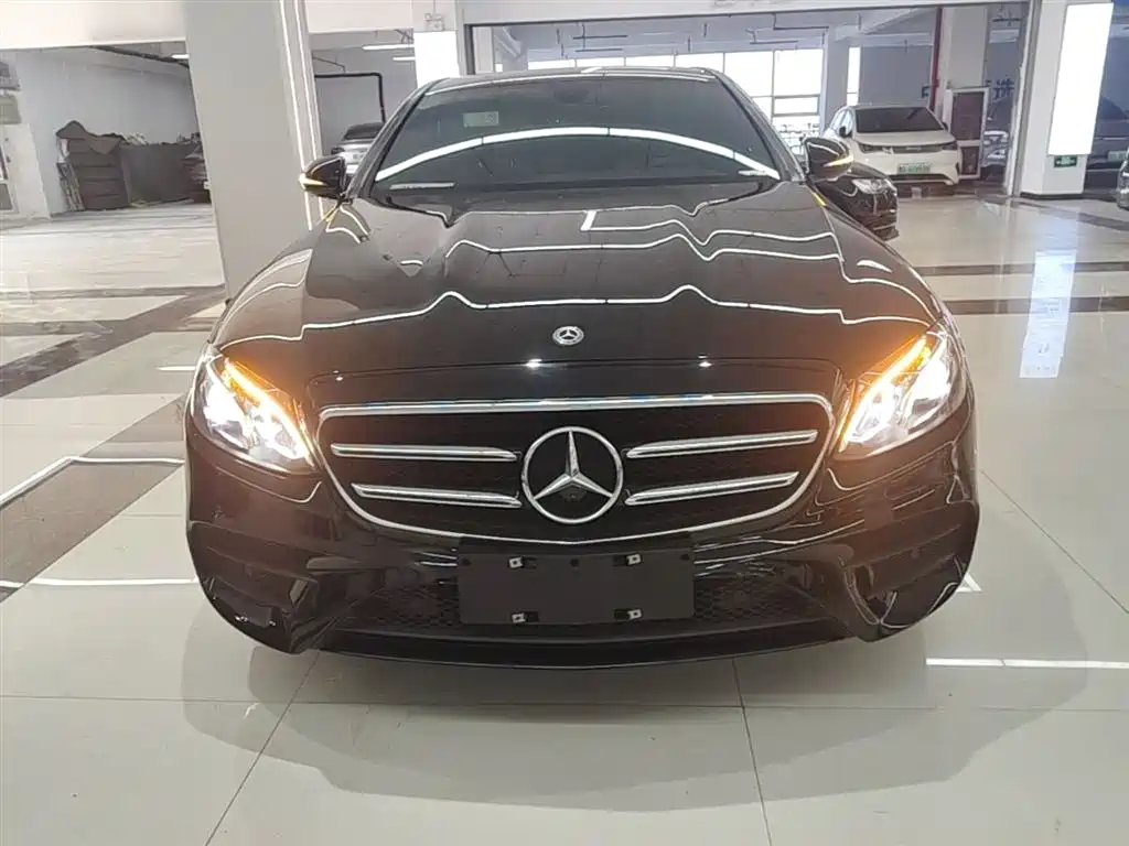 Mercedes-Benz E-Class 2018 — фото 3
