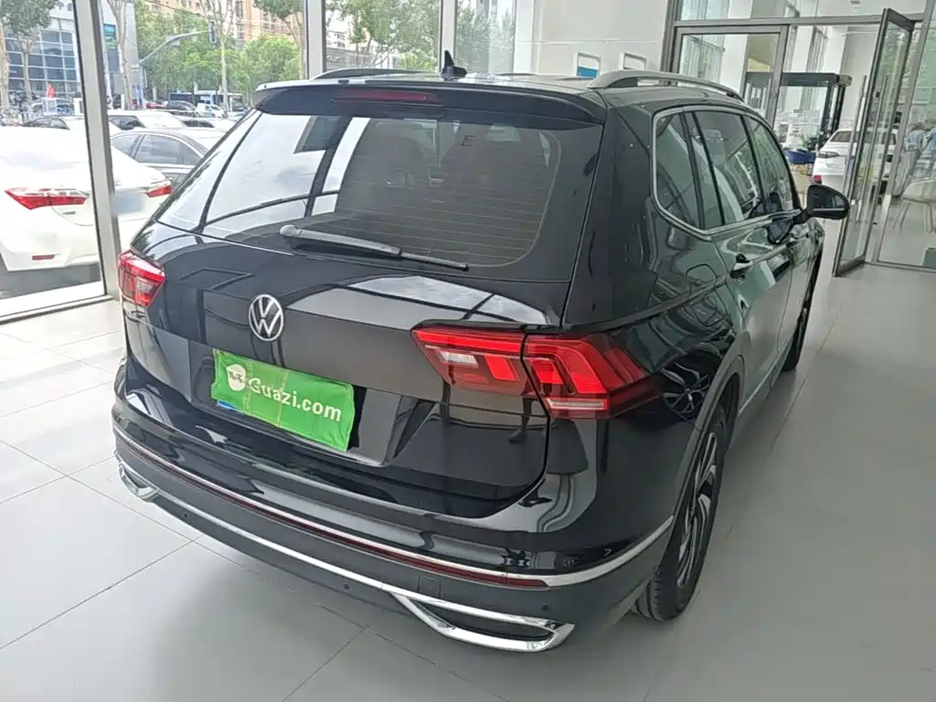 Volkswagen Tiguan L 2022