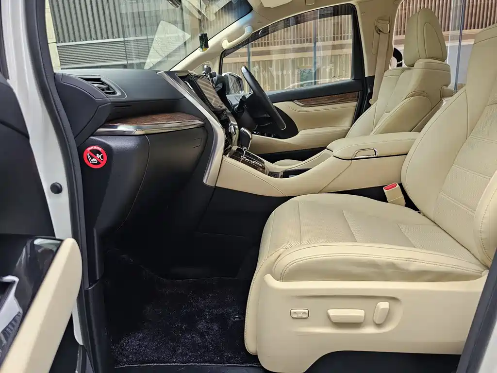 Toyota Alphard 2015 — фото 5