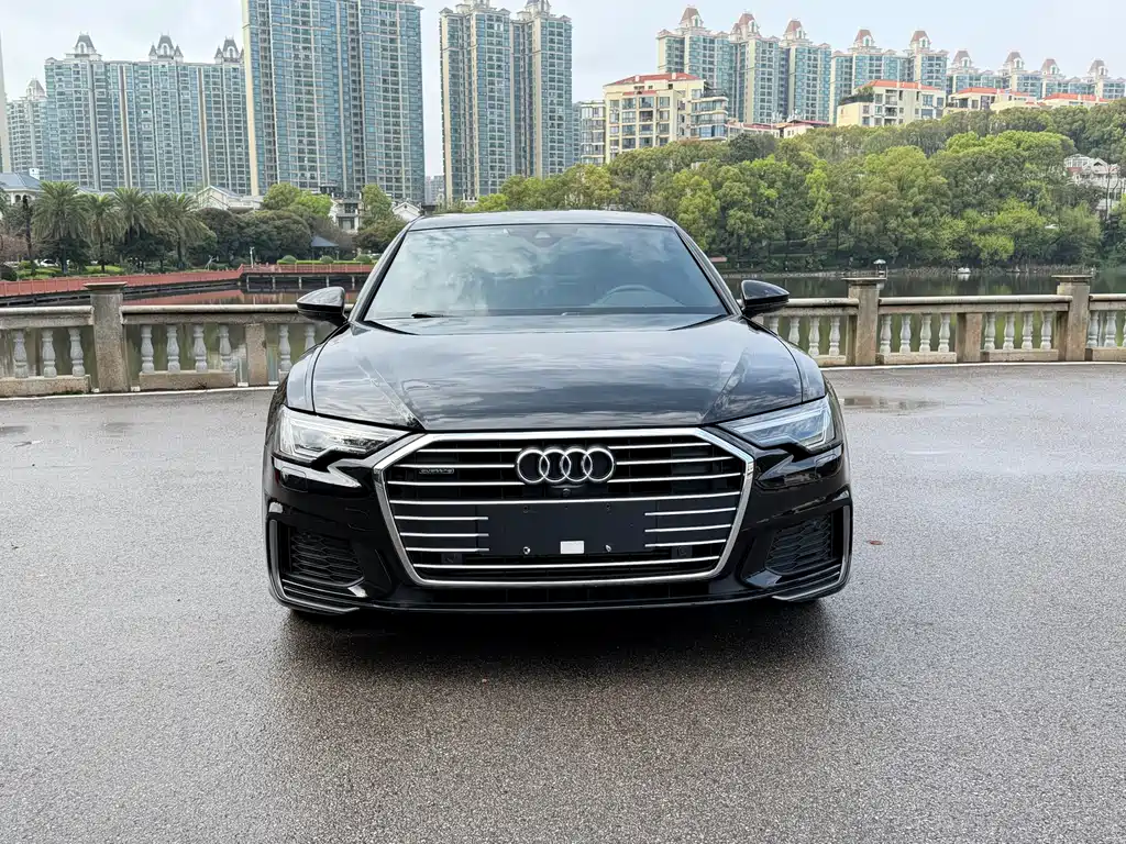 Audi A6L 2021 — фото 1