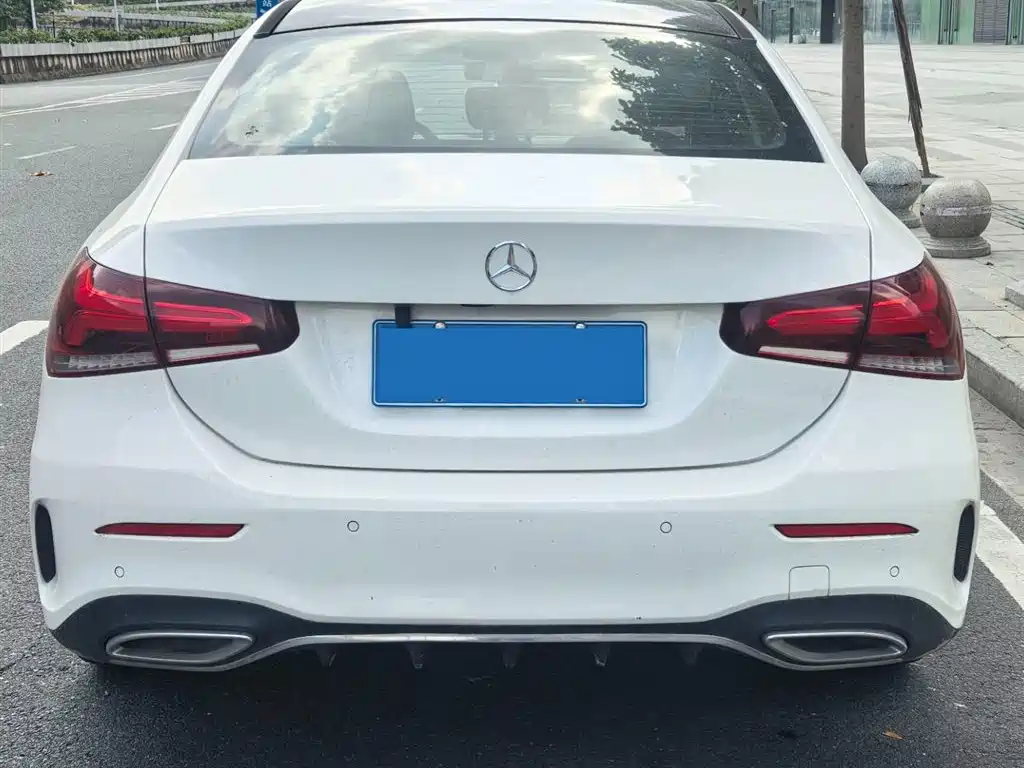 Mercedes-Benz A-Class 2019 — фото 7
