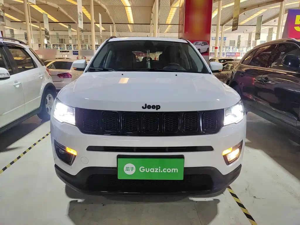 Jeep Compass 2020 — фото 3