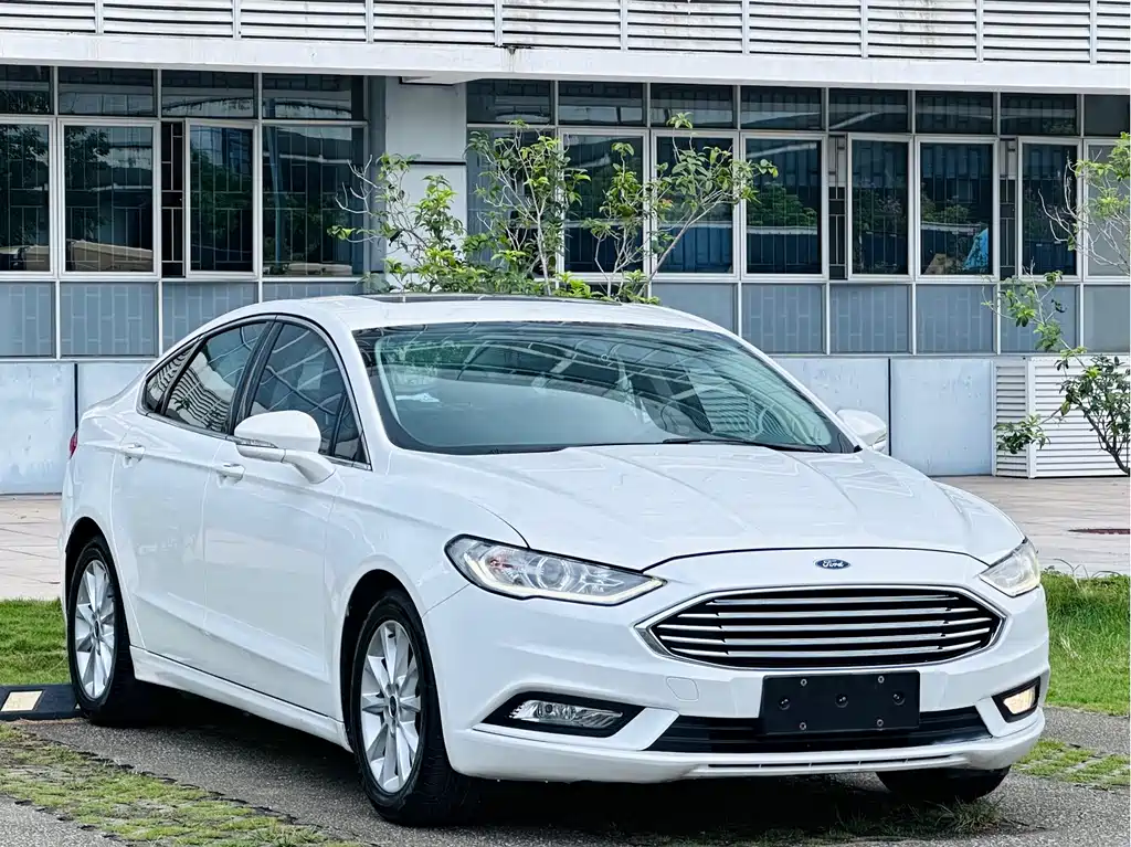 Ford Mondeo 2018 — фото 3