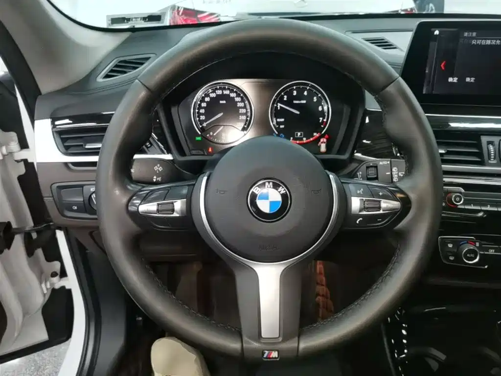 BMW X1 2020 — фото 11
