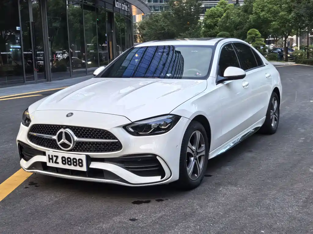 Mercedes-Benz C-Class 2022 — фото 3