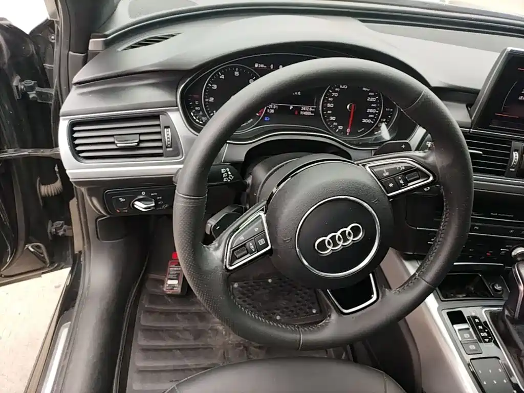 Audi A6L 2018 — фото 11