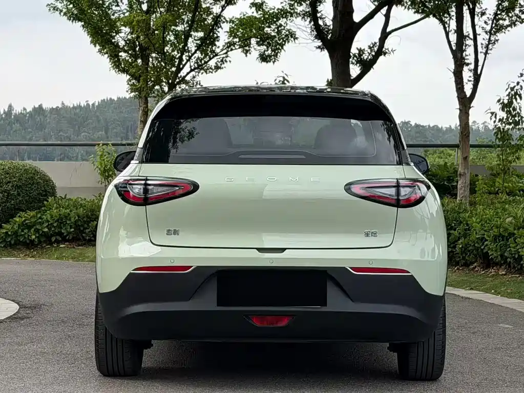 Geely Galaxy Starwish 2024 — фото 8