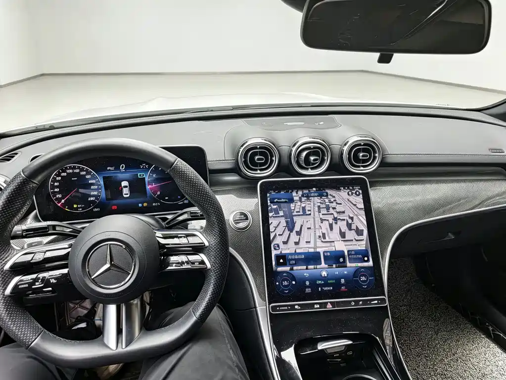 Mercedes-Benz C-Class 2023 — фото 13