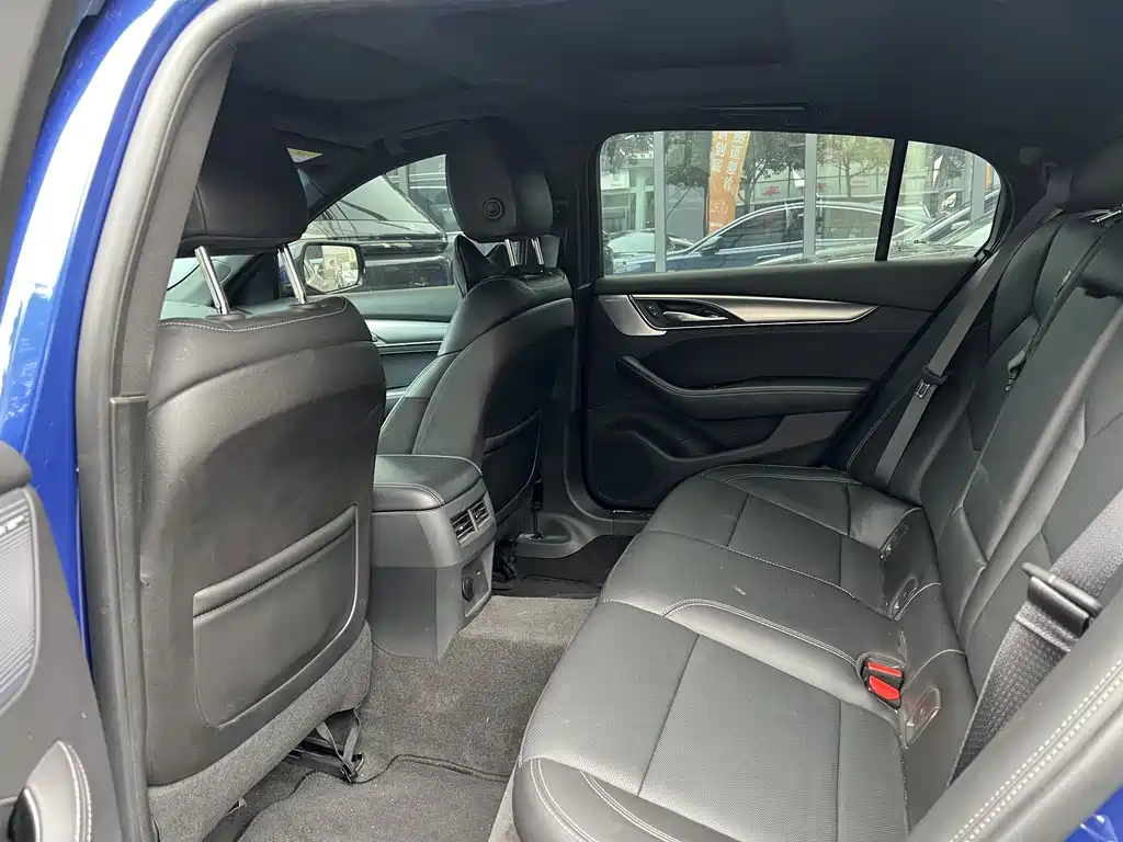 Cadillac CT5 2021 — фото 8