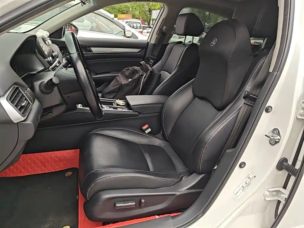 Honda Inspire 2021 — фото 15