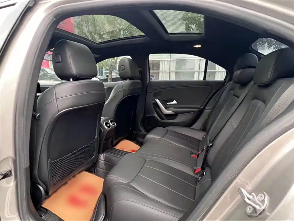 Mercedes-Benz A-Class 2020 — фото 15