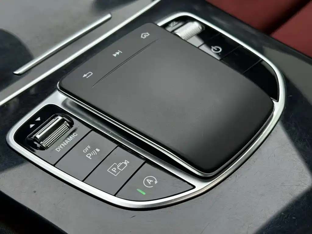 Mercedes-Benz C-Class 2020 — фото 8