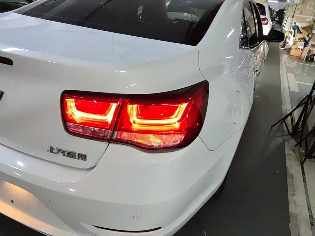 Chevrolet Malibu 2019 — фото 8