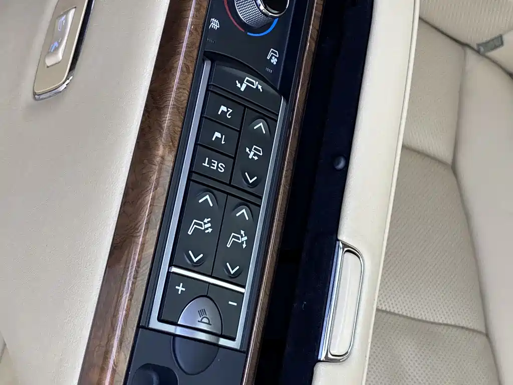 Toyota Alphard 2015 — фото 12