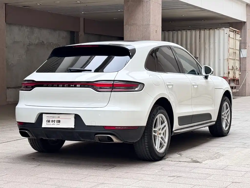 Porsche Macan 2021 — фото 12